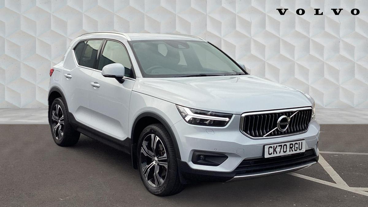Main listing image - Volvo XC40