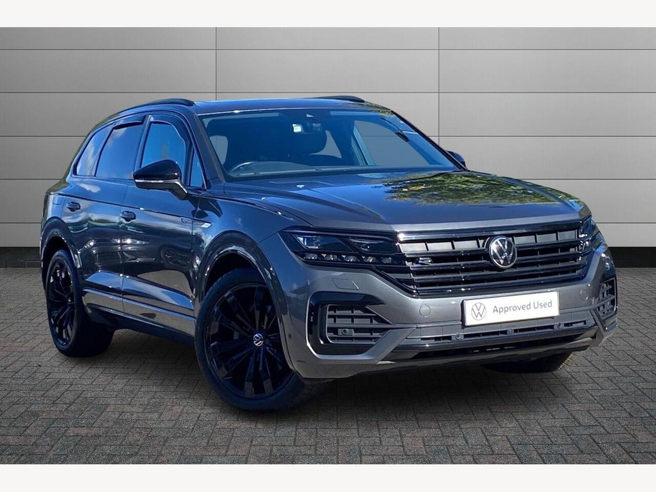 Main listing image - Volkswagen Touareg