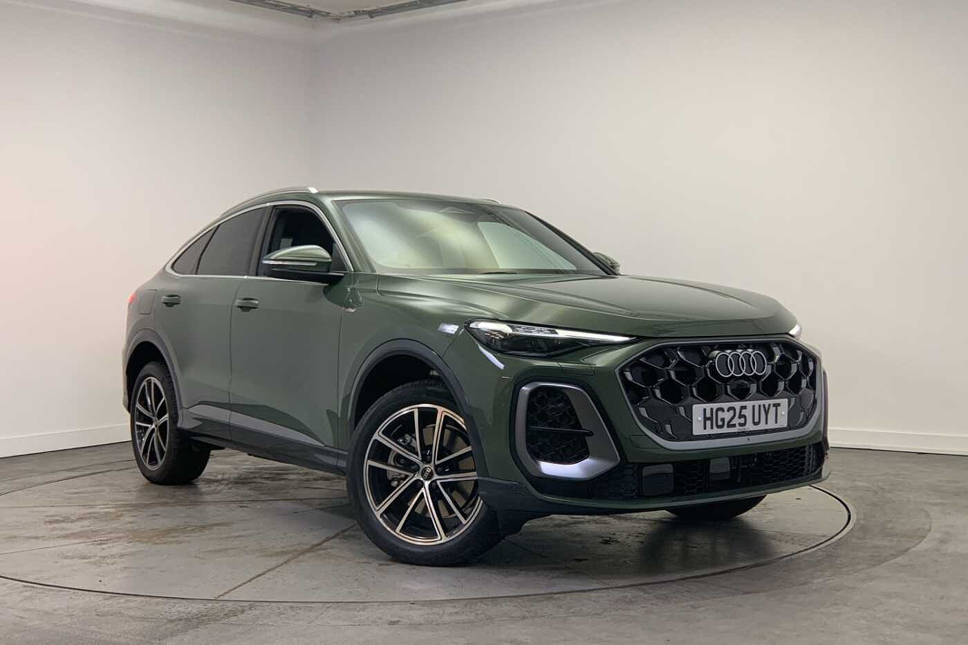 Main listing image - Audi Q5 Sportback