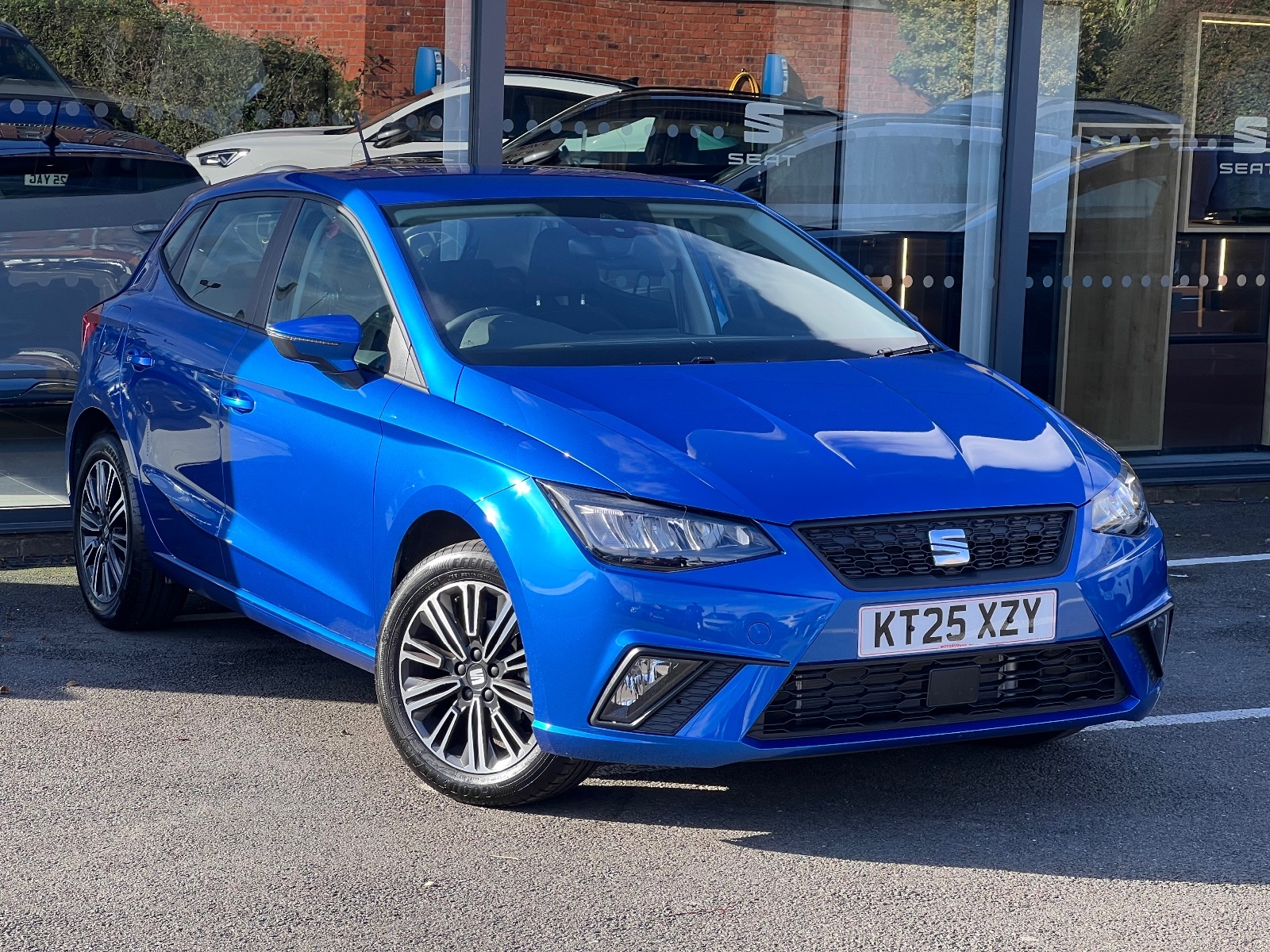 Main listing image - SEAT Ibiza