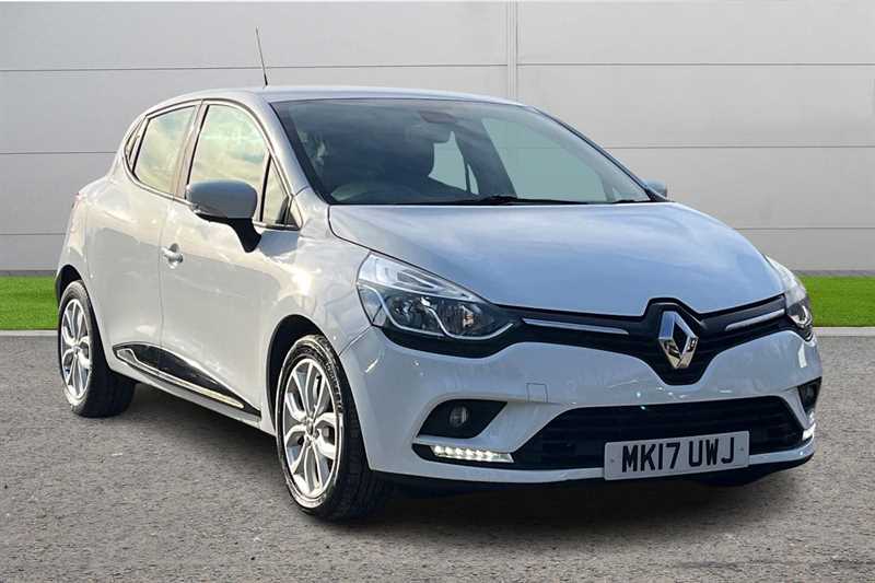 Main listing image - Renault Clio