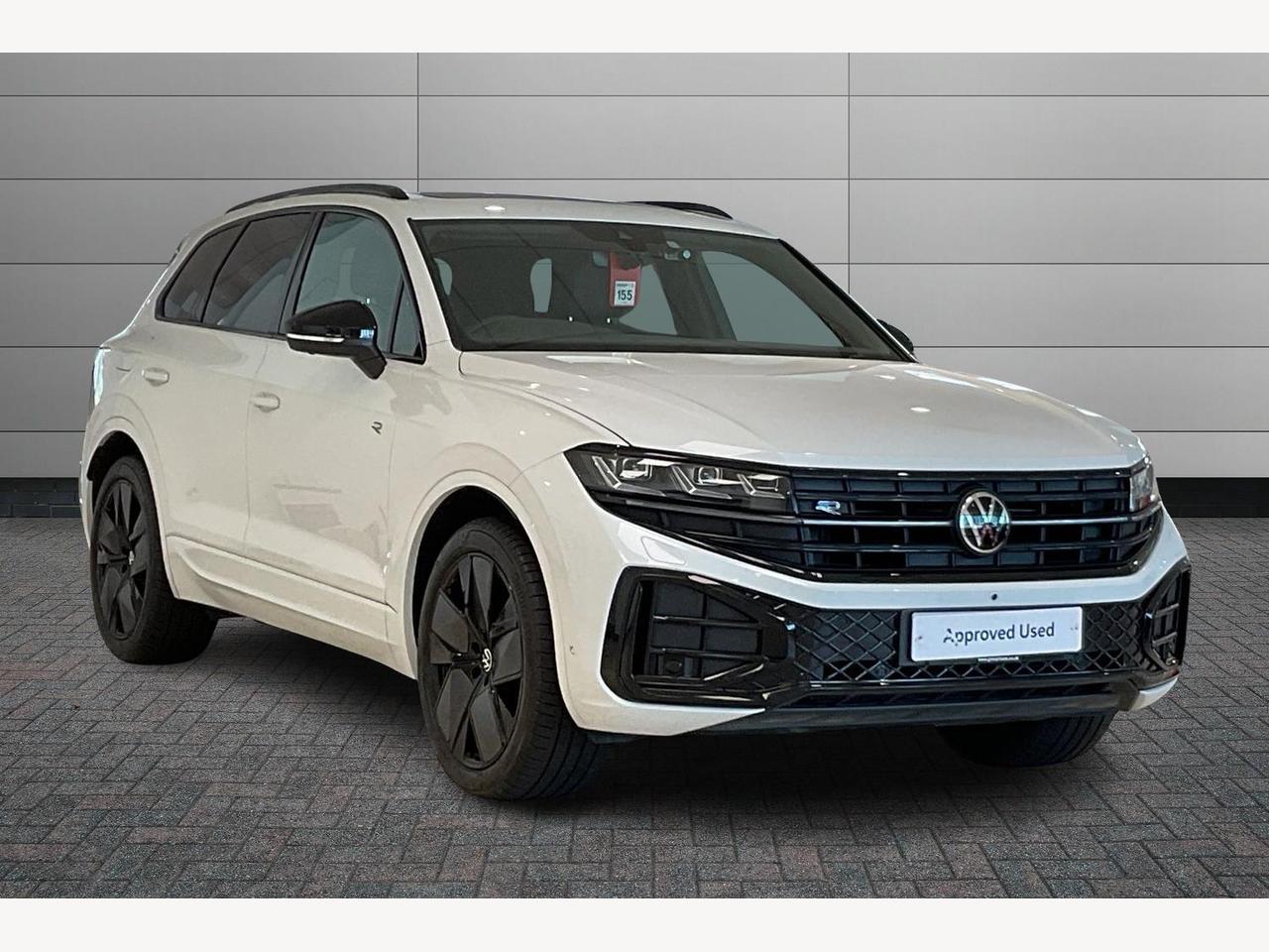 Main listing image - Volkswagen Touareg