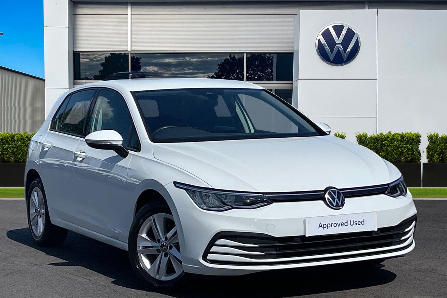 Main listing image - Volkswagen Golf