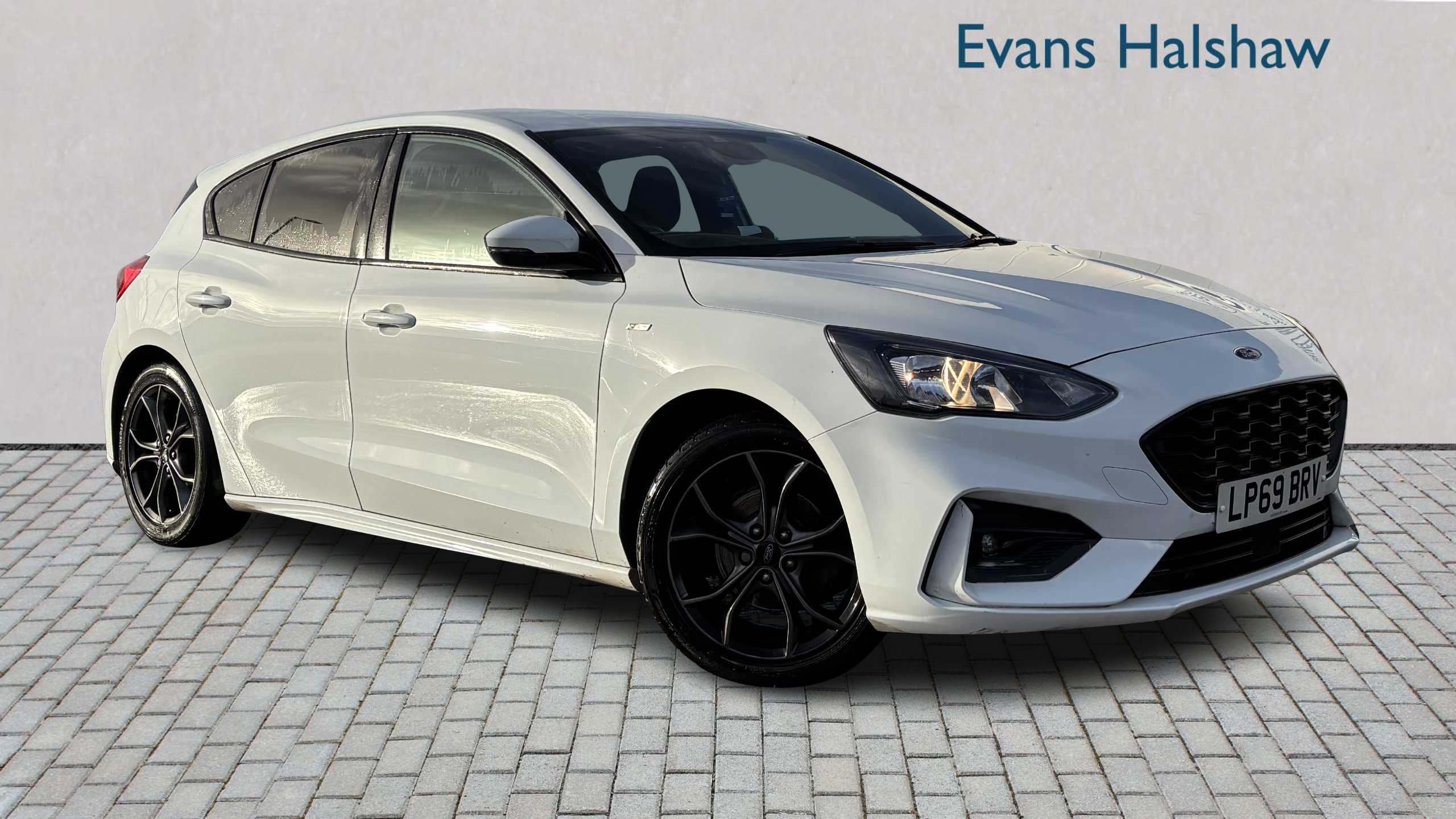 Main listing image - Ford Focus