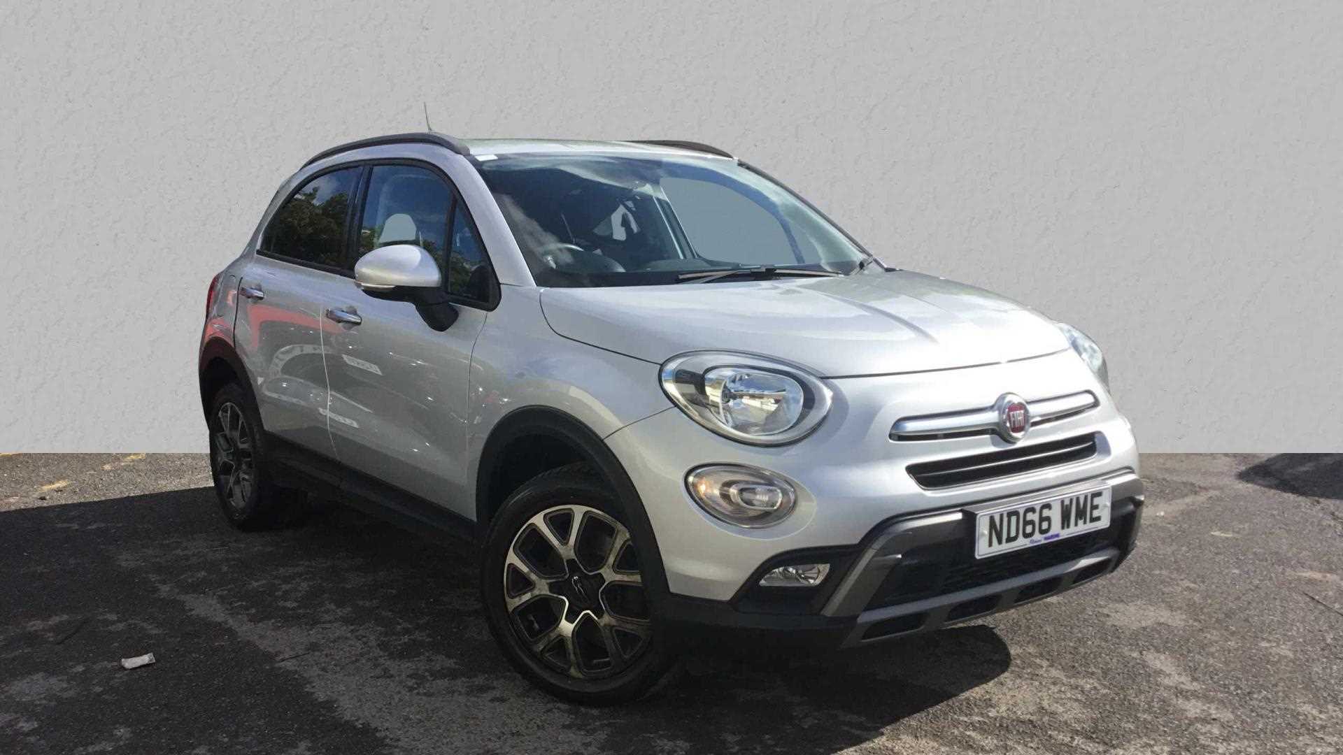 Main listing image - Fiat 500X
