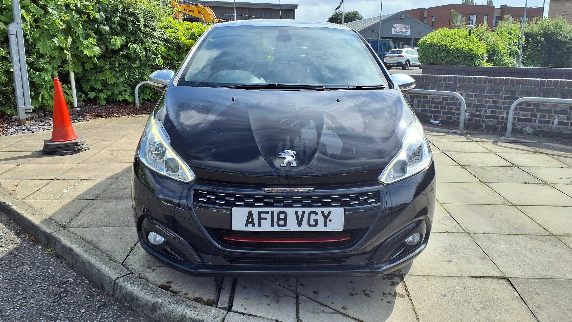 Main listing image - Peugeot 208