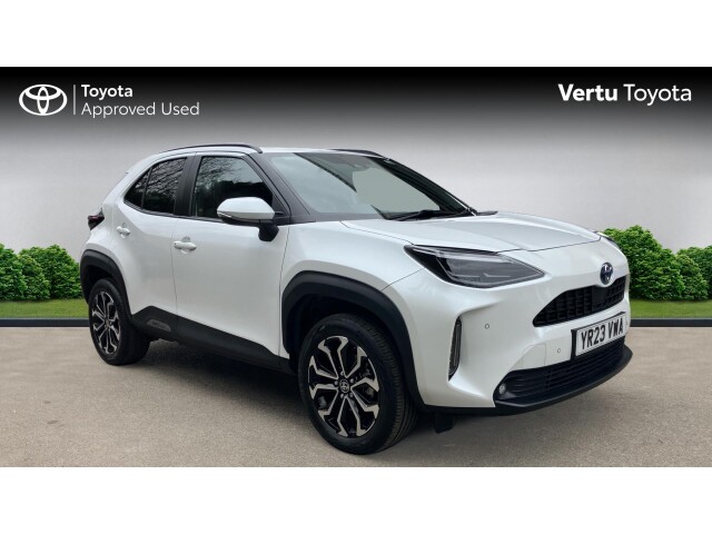 Main listing image - Toyota Yaris Cross