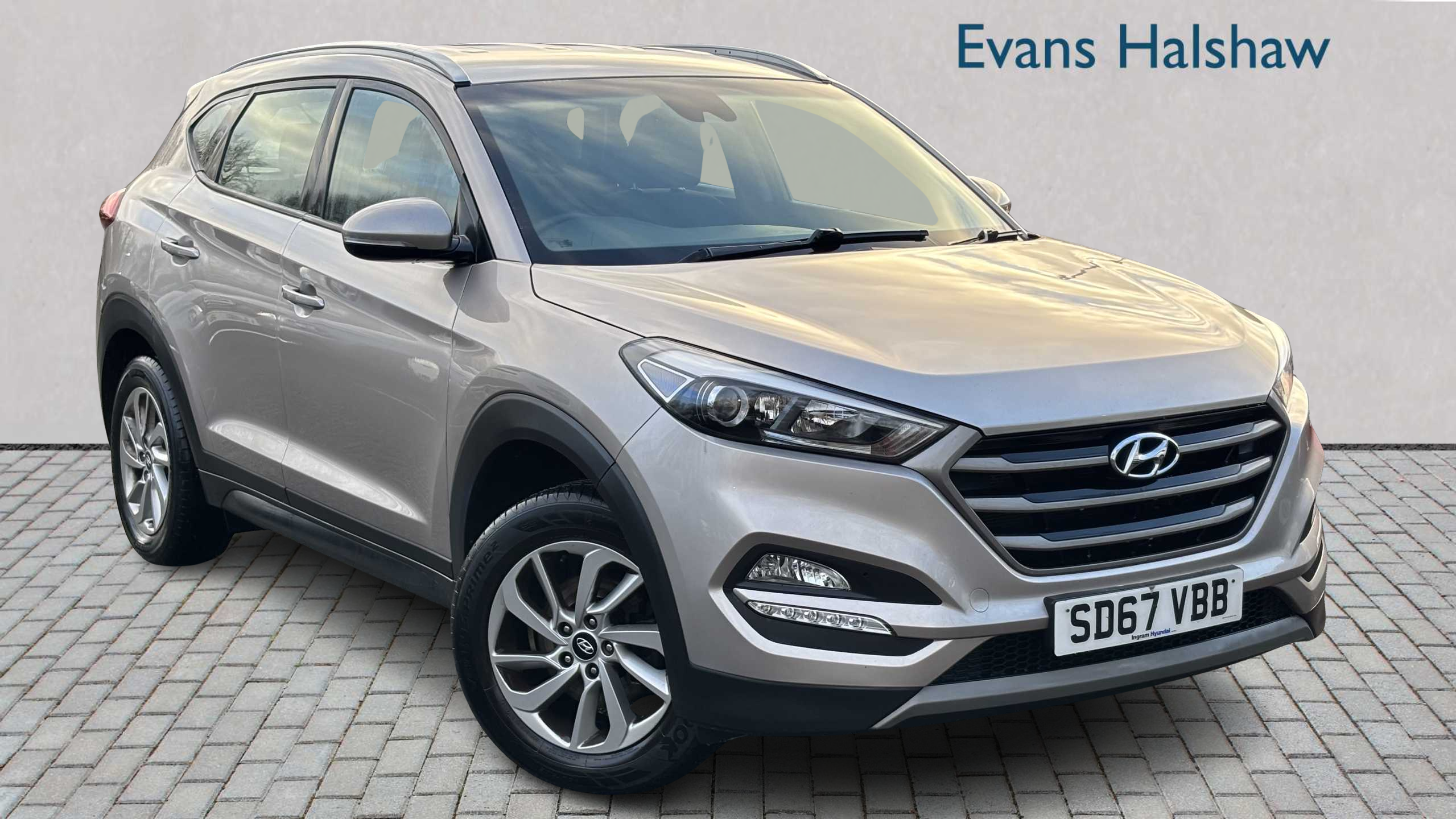 Main listing image - Hyundai Tucson