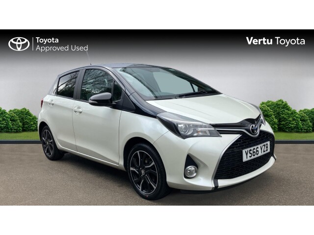 Main listing image - Toyota Yaris