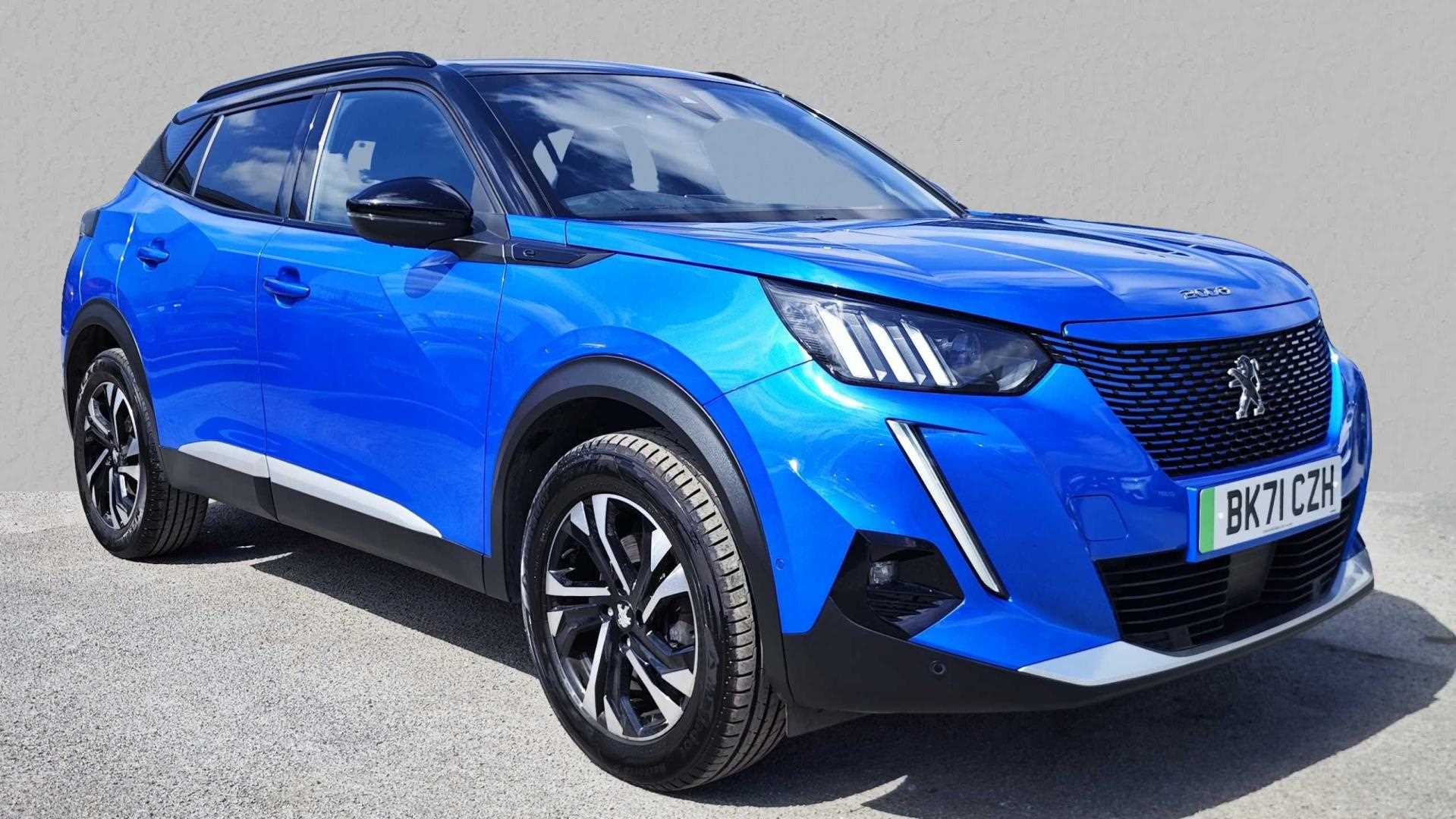 Main listing image - Peugeot e-2008