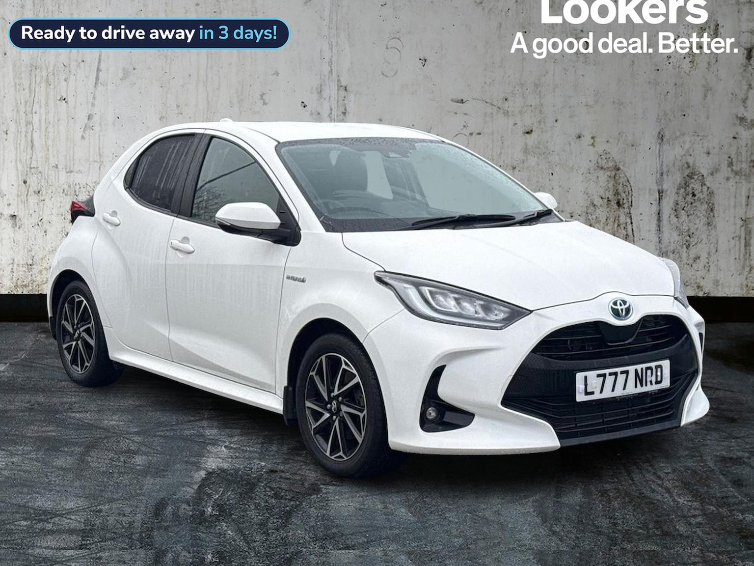 Main listing image - Toyota Yaris