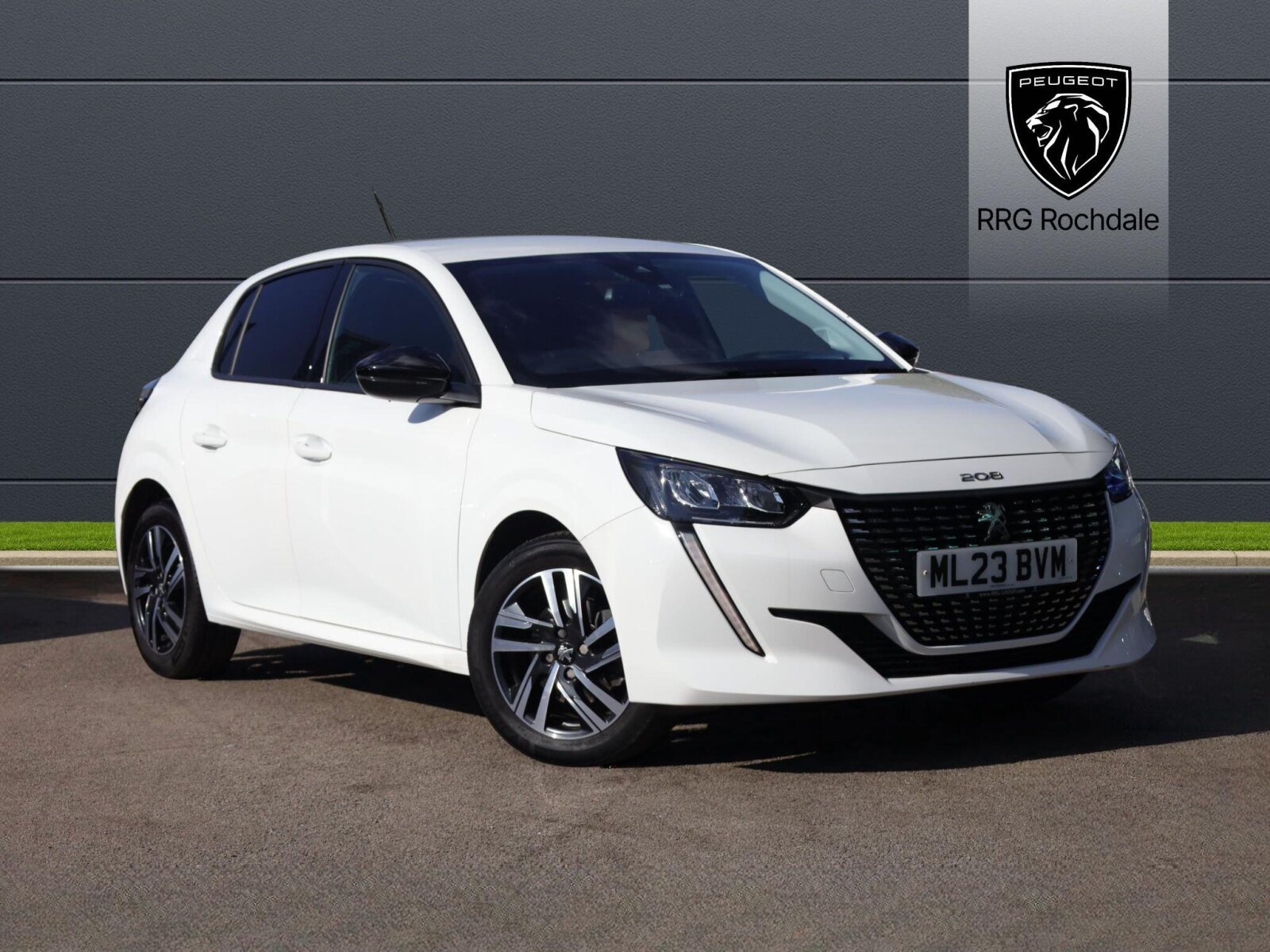Main listing image - Peugeot 208