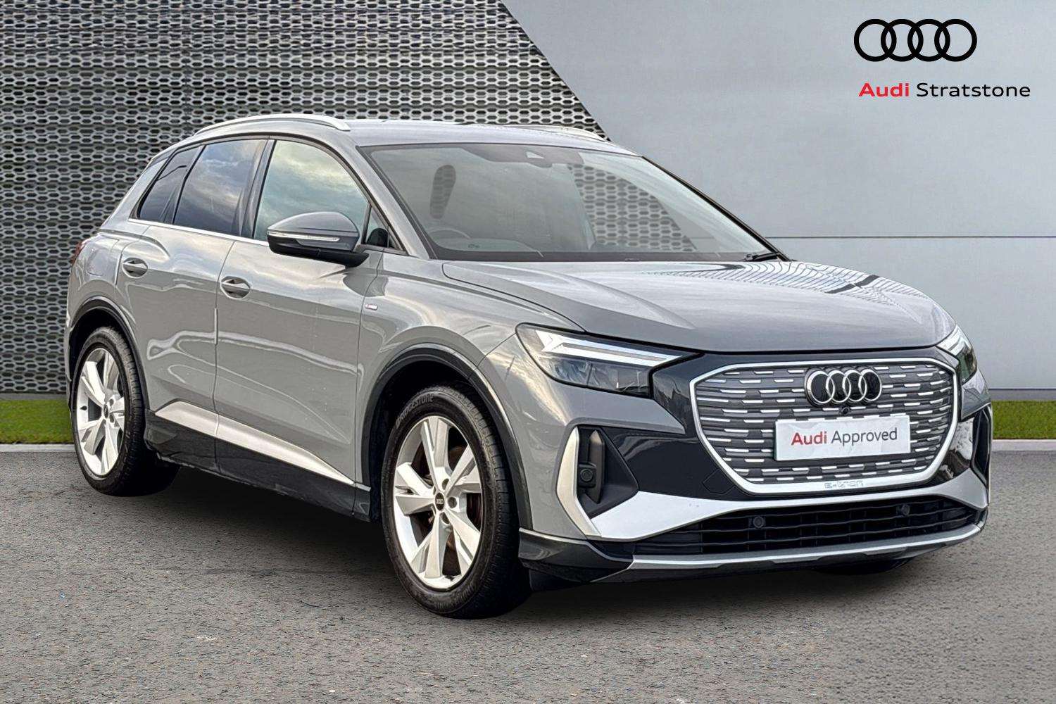 Main listing image - Audi Q4