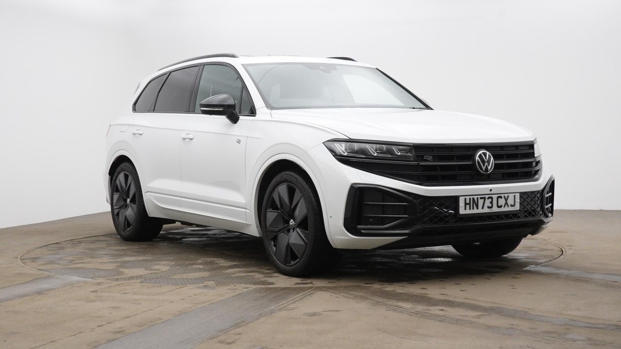 Main listing image - Volkswagen Touareg
