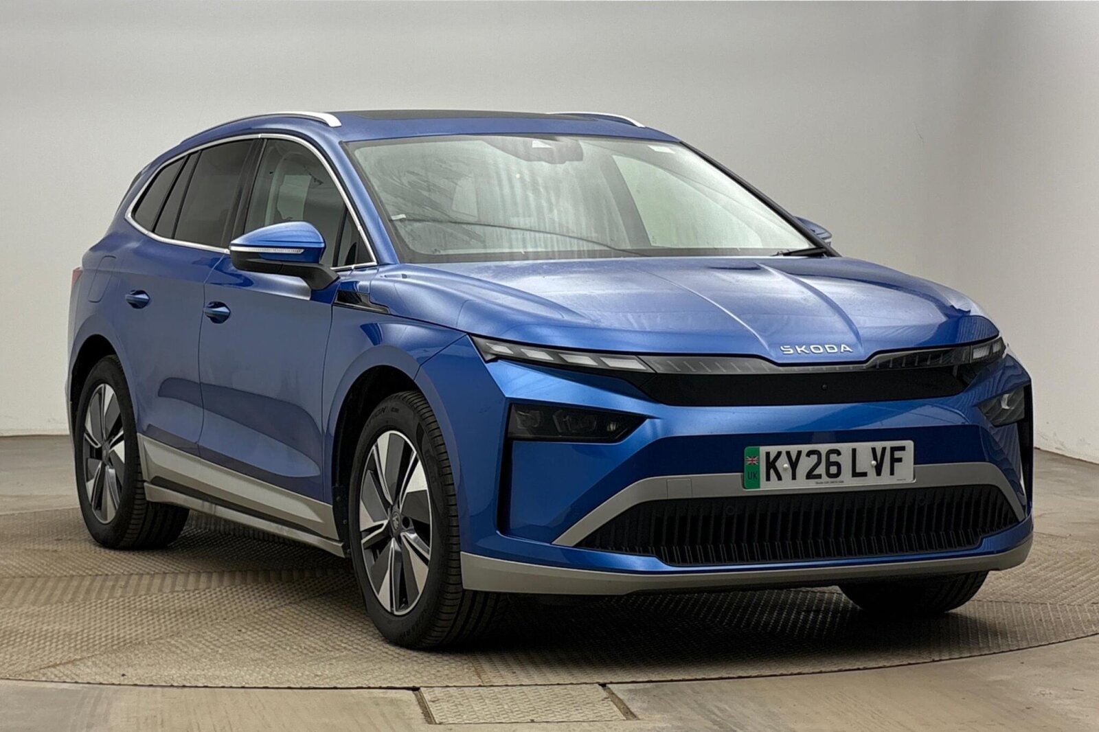 Main listing image - Skoda Enyaq