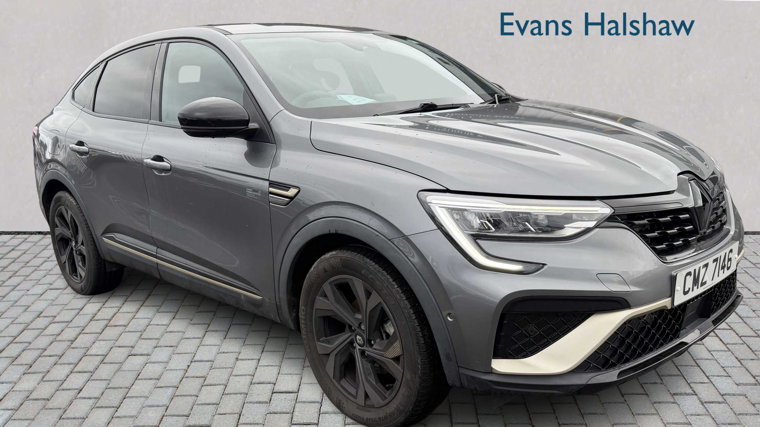 Main listing image - Renault Arkana