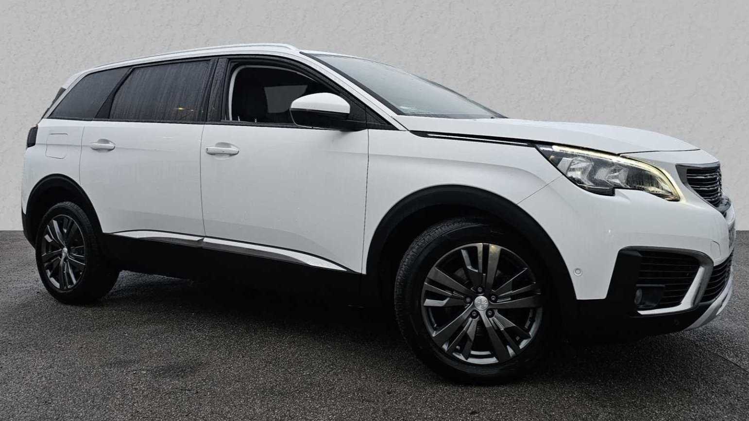 Main listing image - Peugeot 5008