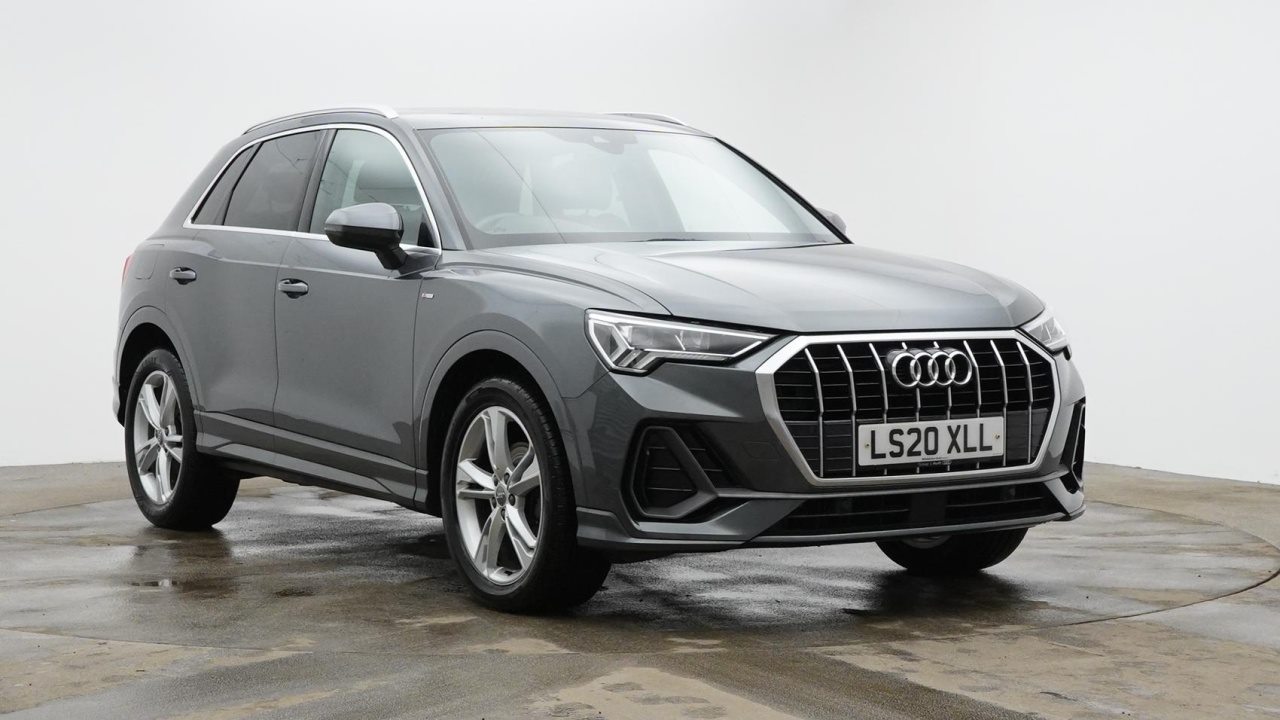 Main listing image - Audi Q3