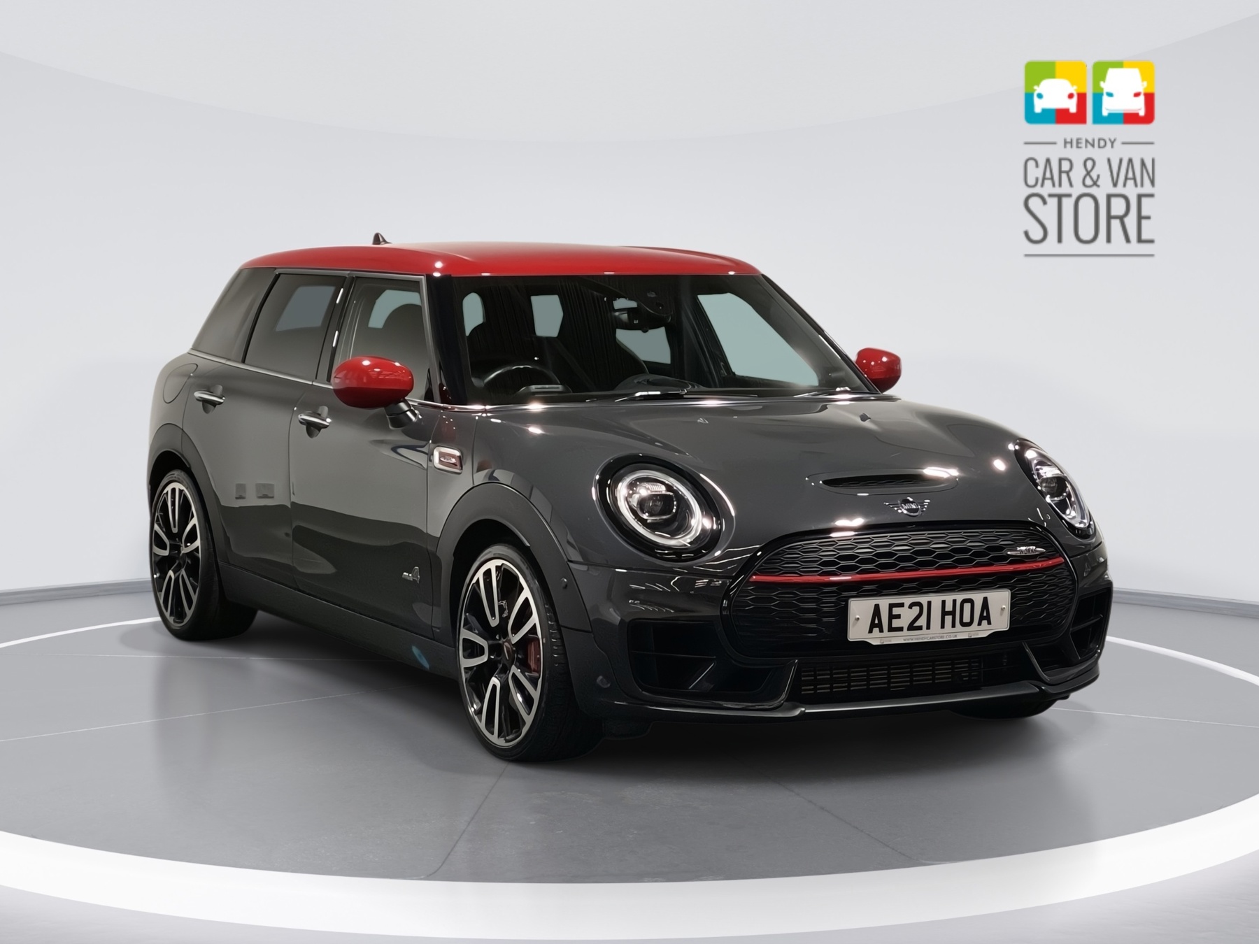 Main listing image - MINI Clubman