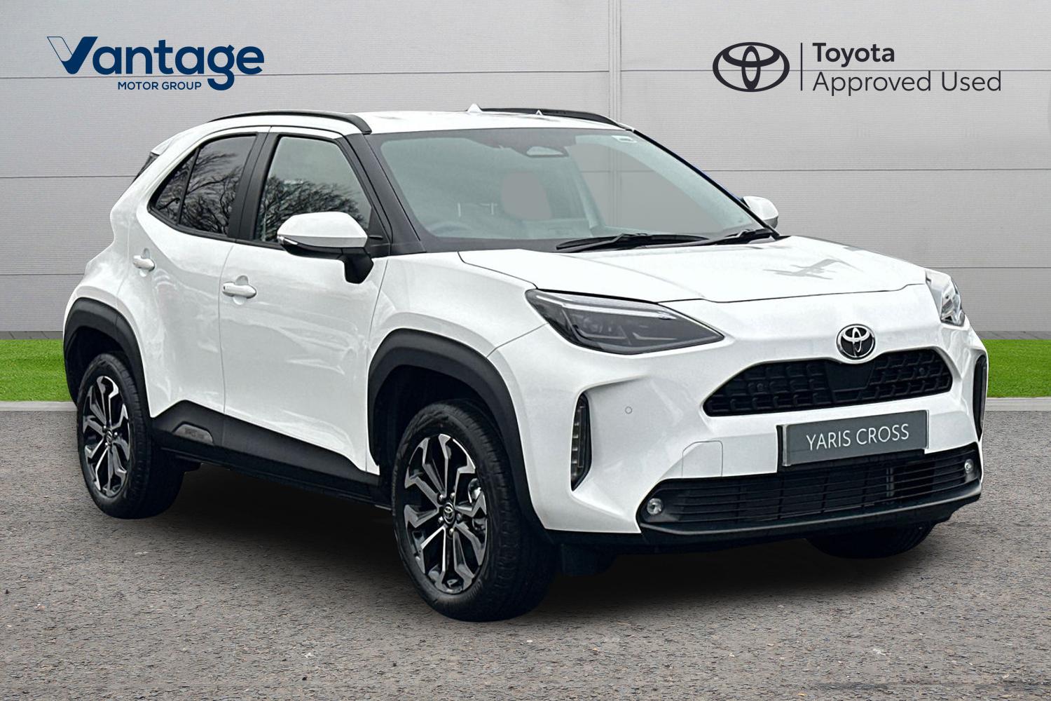 Main listing image - Toyota Yaris Cross