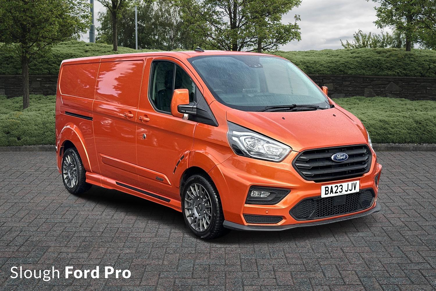 Main listing image - Ford Transit Custom