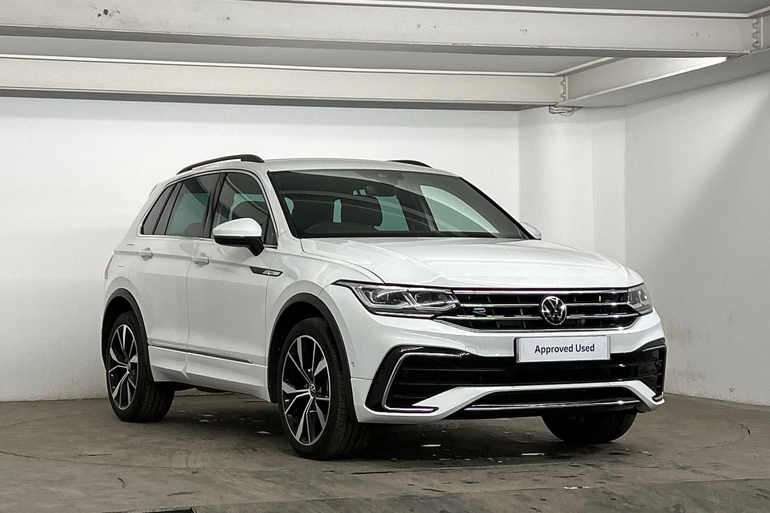 Main listing image - Volkswagen Tiguan