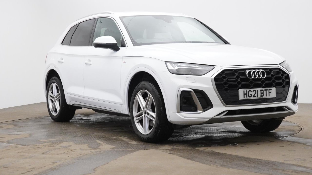 Main listing image - Audi Q5