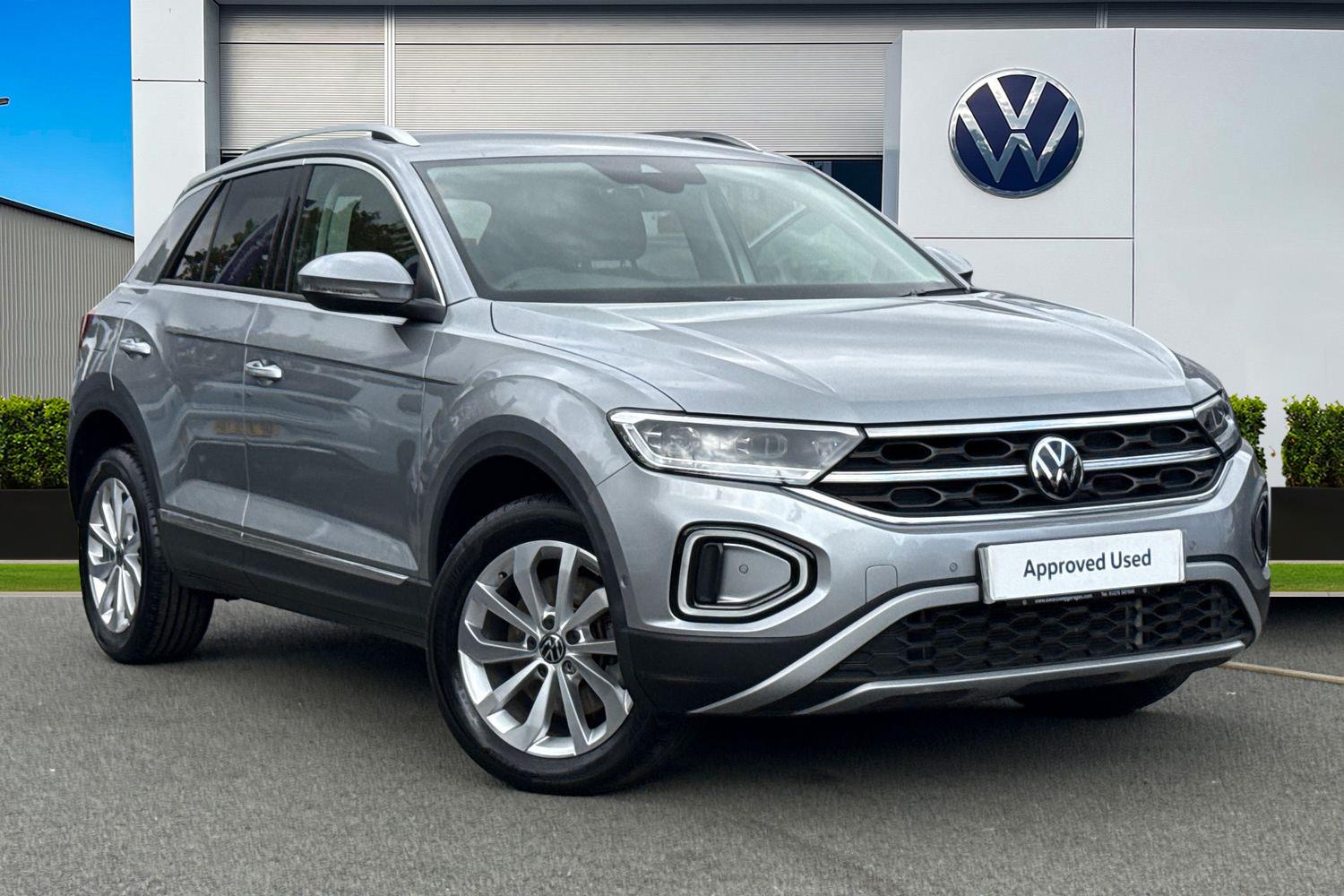 Main listing image - Volkswagen T-Roc