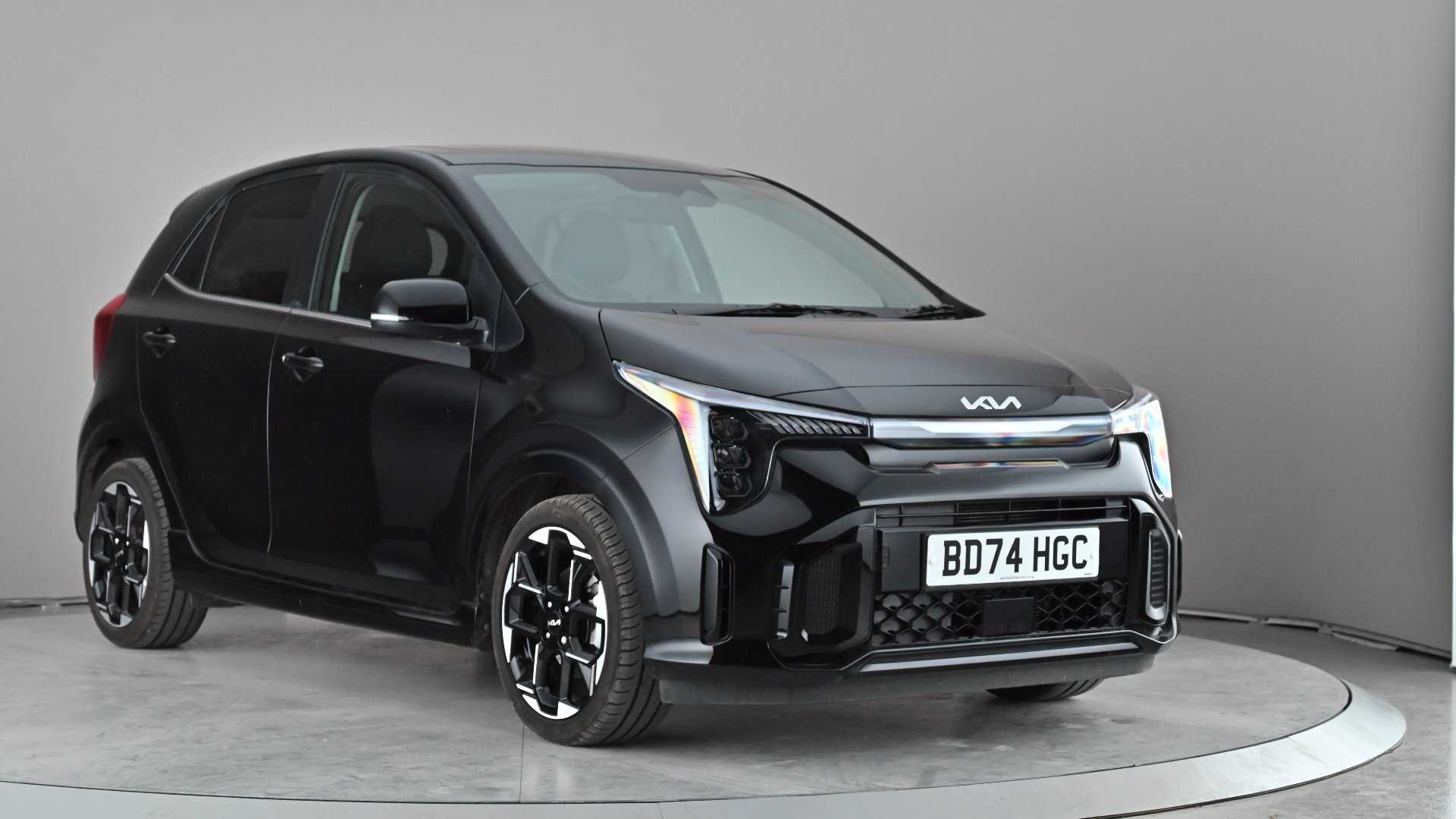 Main listing image - Kia Picanto