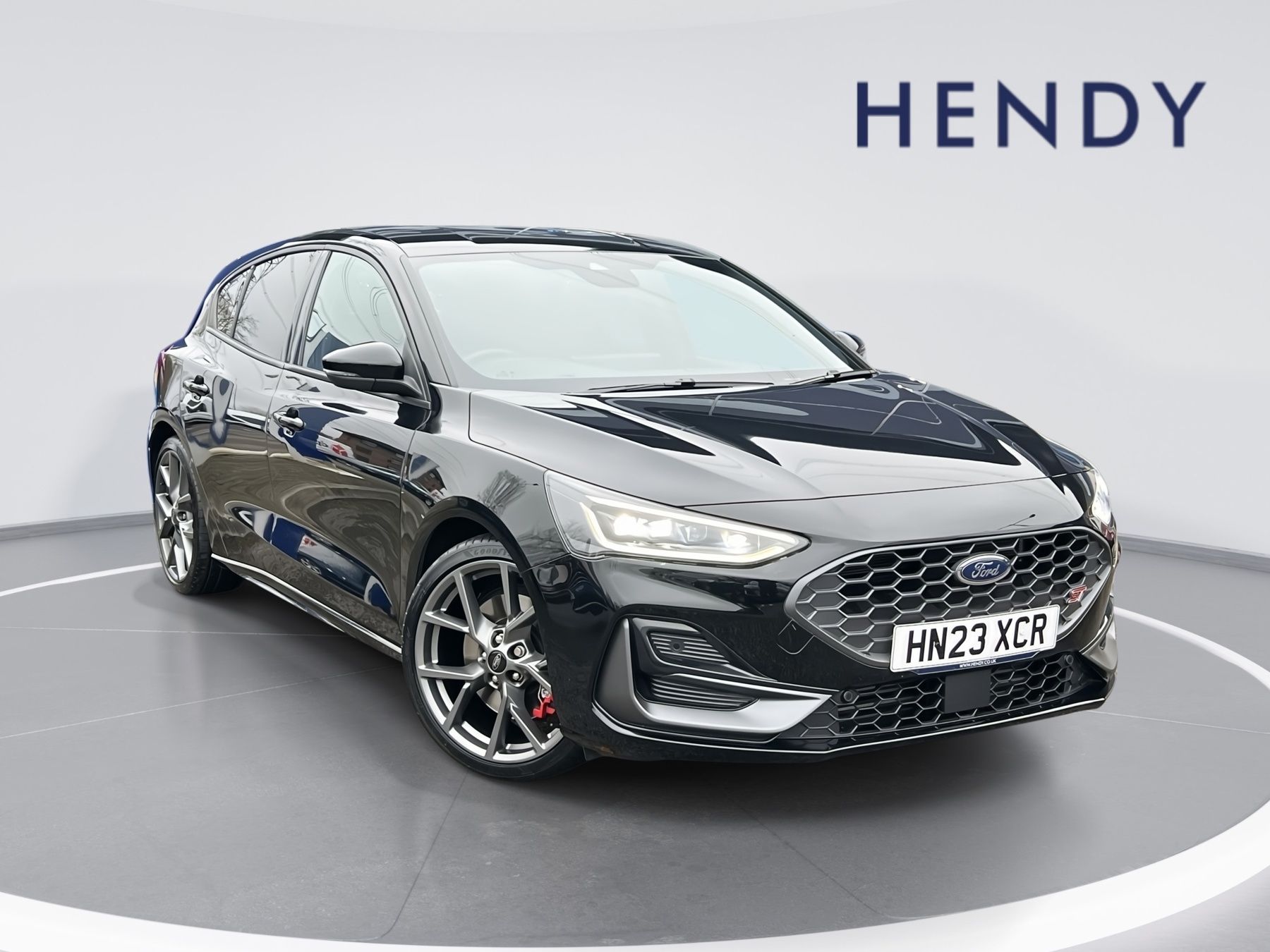 Main listing image - Ford Focus ST