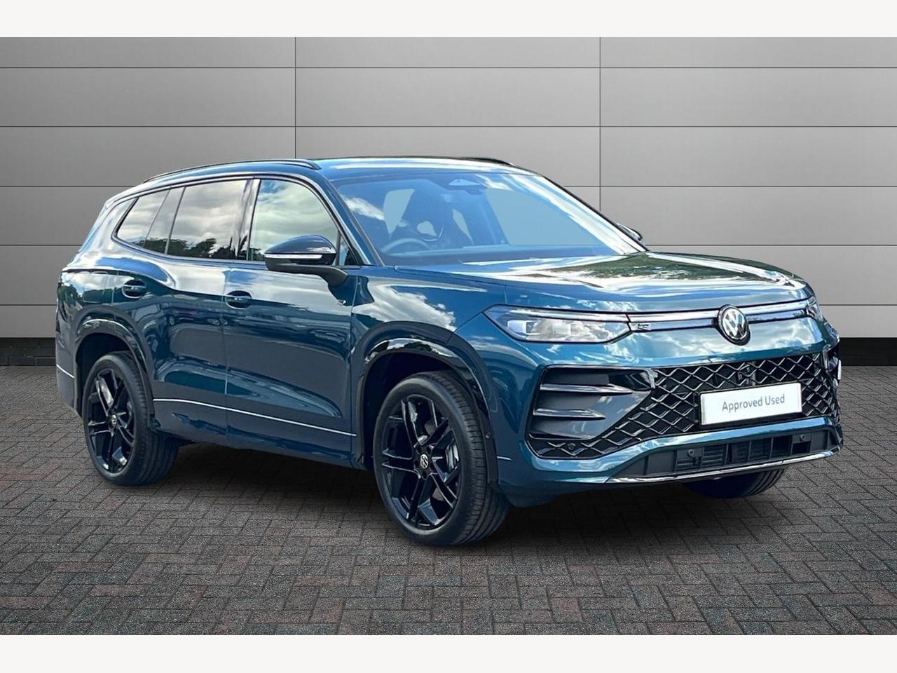 Main listing image - Volkswagen Tayron