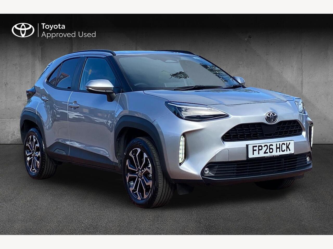 Main listing image - Toyota Yaris Cross