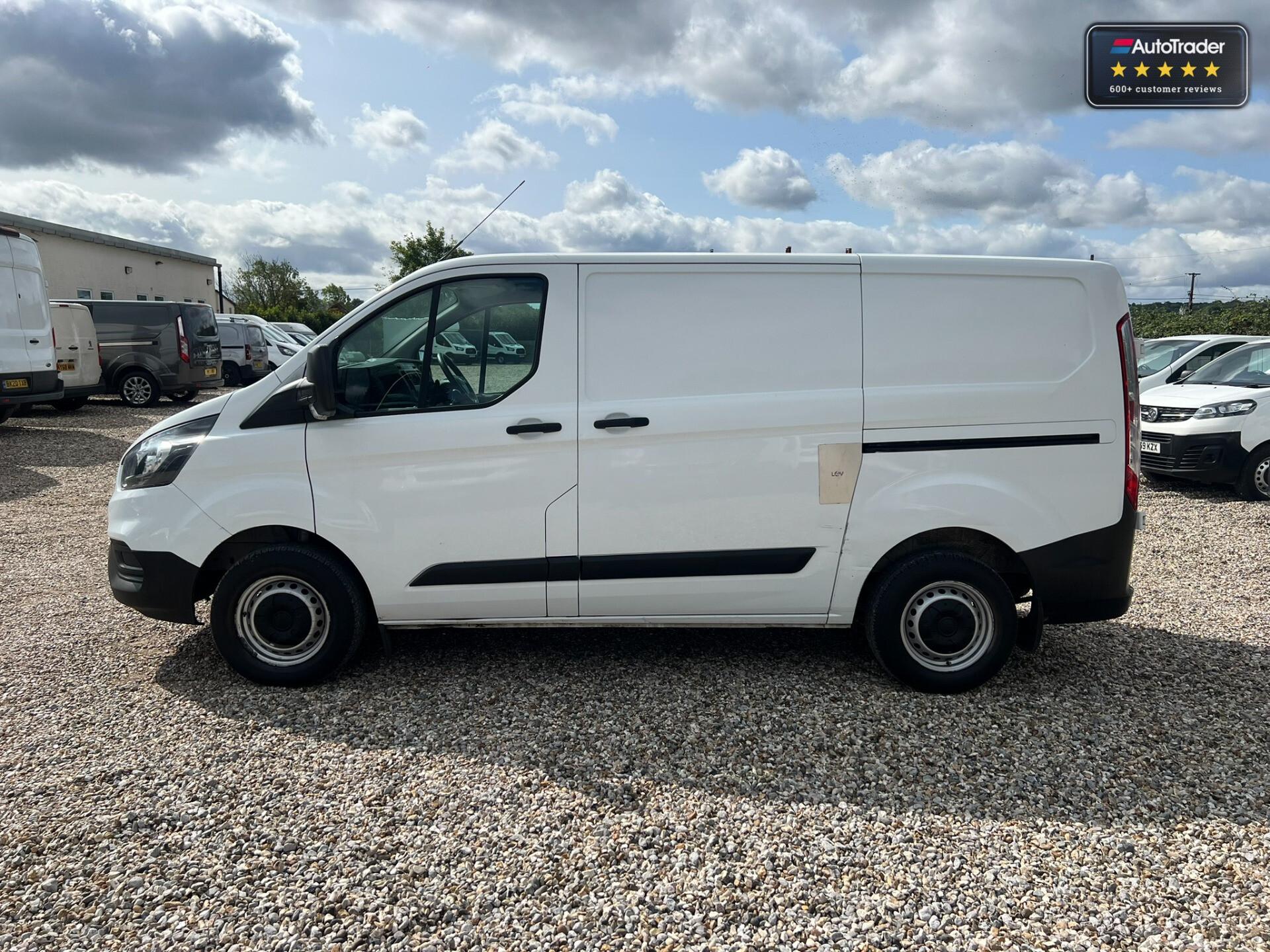 Main listing image - Ford Transit Custom