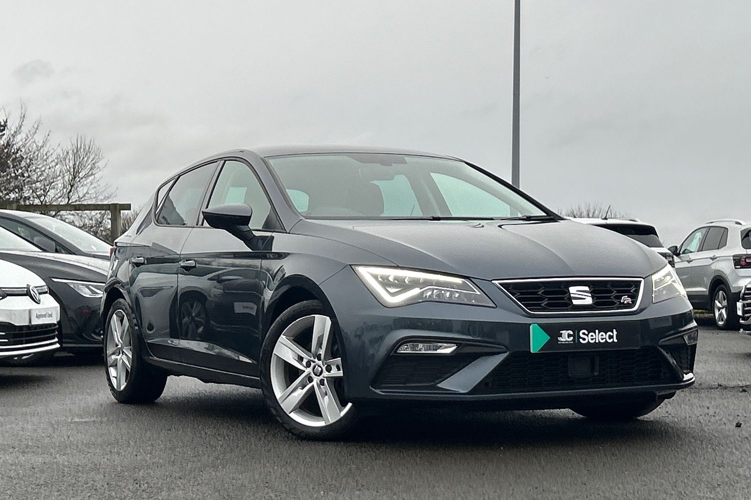 Main listing image - SEAT Leon