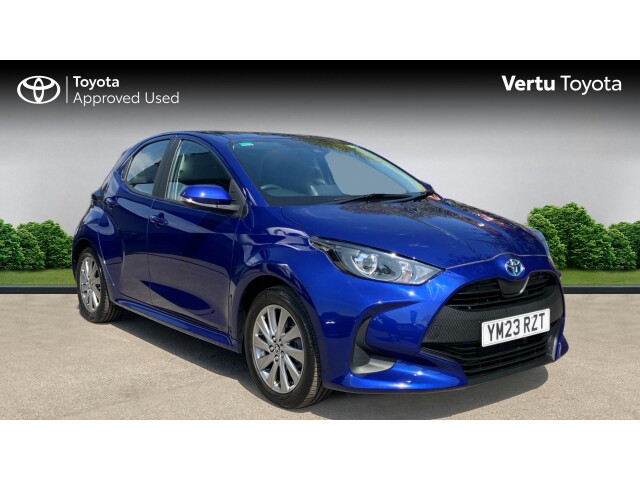 Main listing image - Toyota Yaris