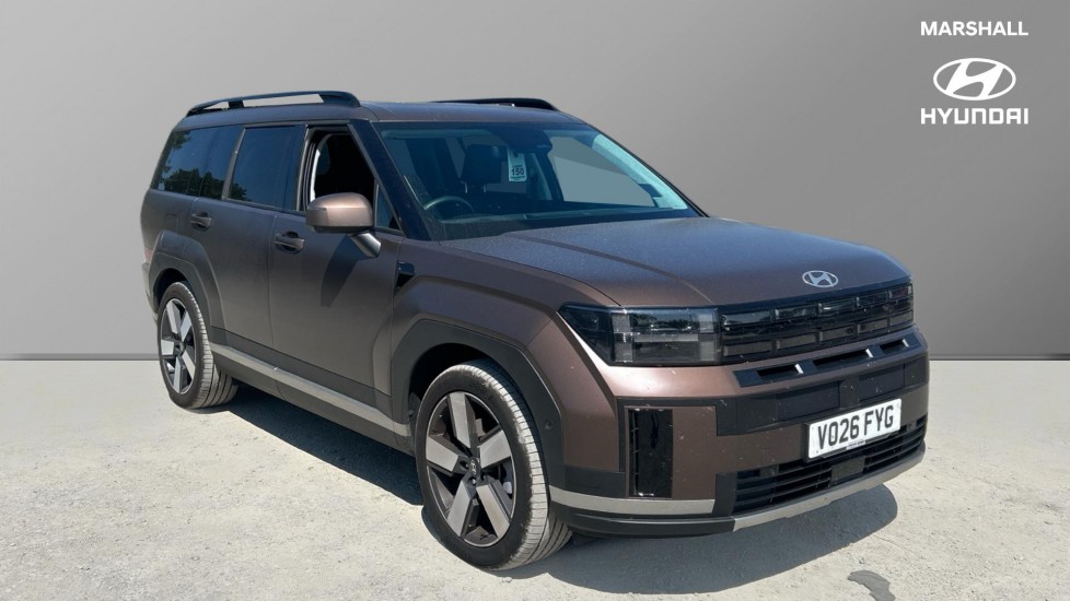 Main listing image - Hyundai Santa Fe