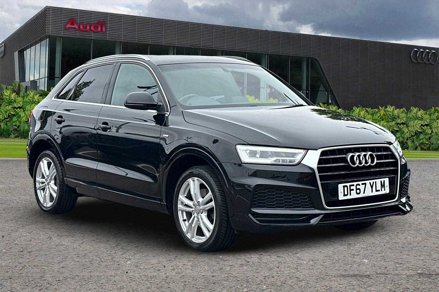 Main listing image - Audi Q3