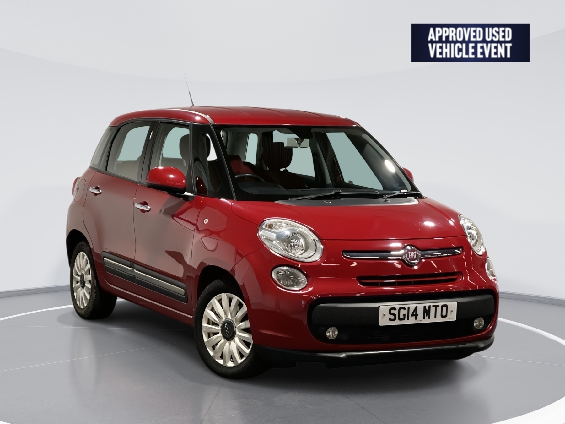 Main listing image - Fiat 500L