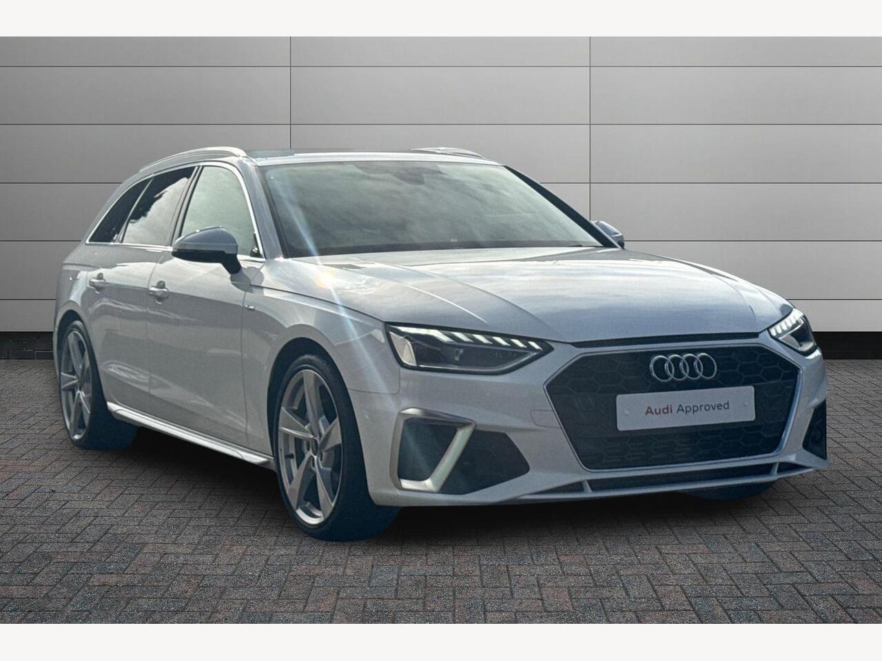 Main listing image - Audi A4 Avant