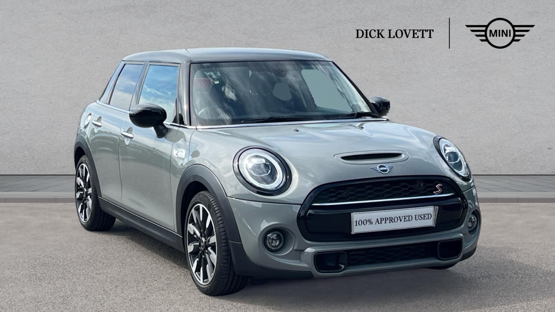 Main listing image - MINI Hatchback 5dr