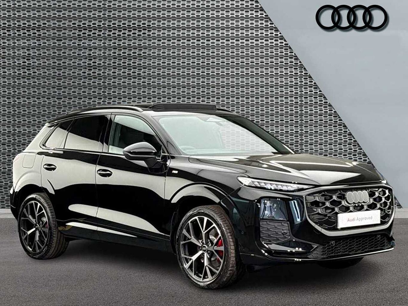 Main listing image - Audi Q3