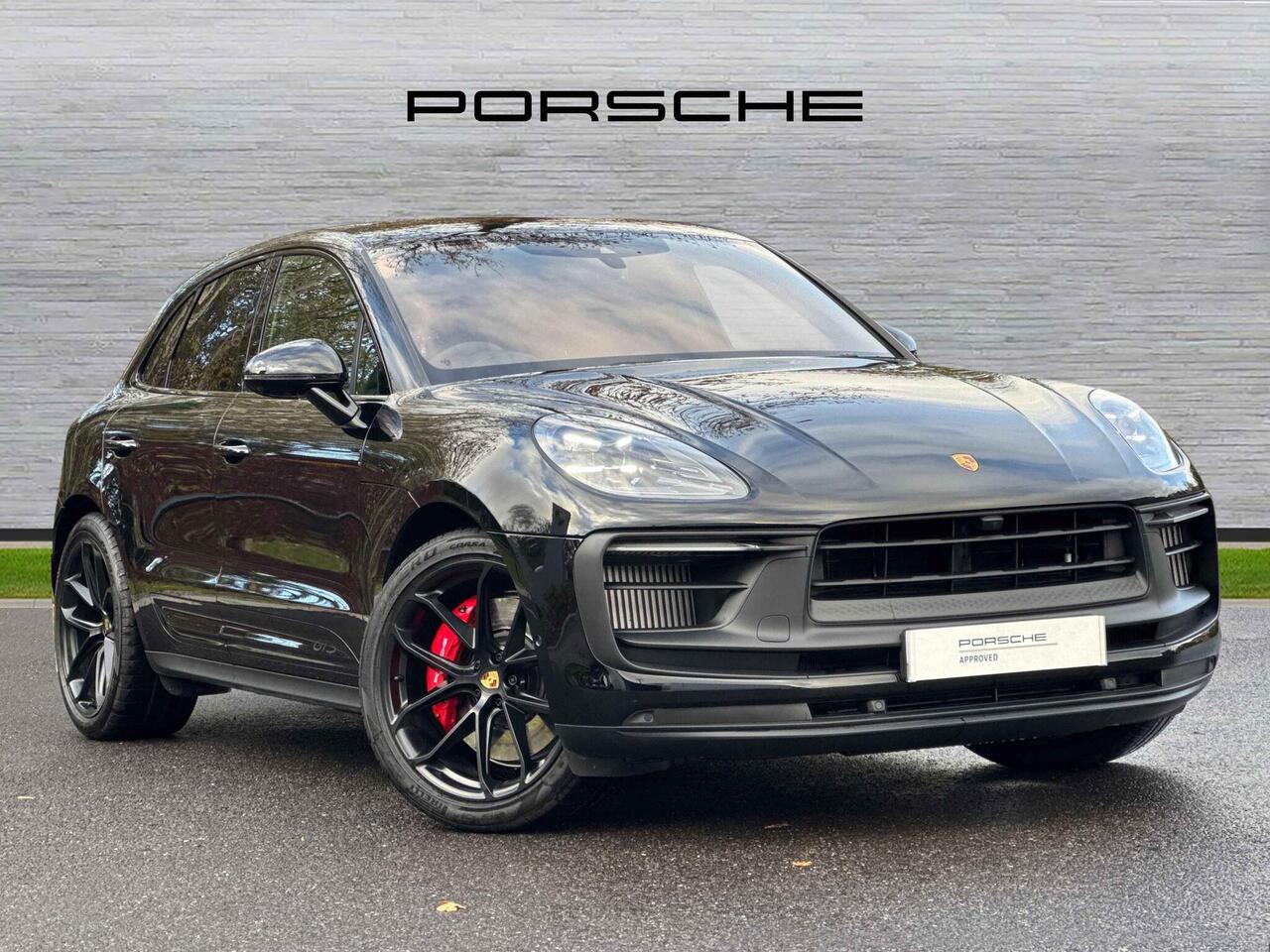 Main listing image - Porsche Macan