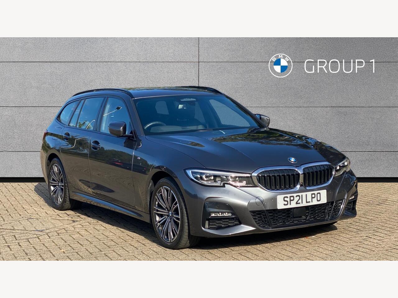 Main listing image - BMW 3 Series Touring