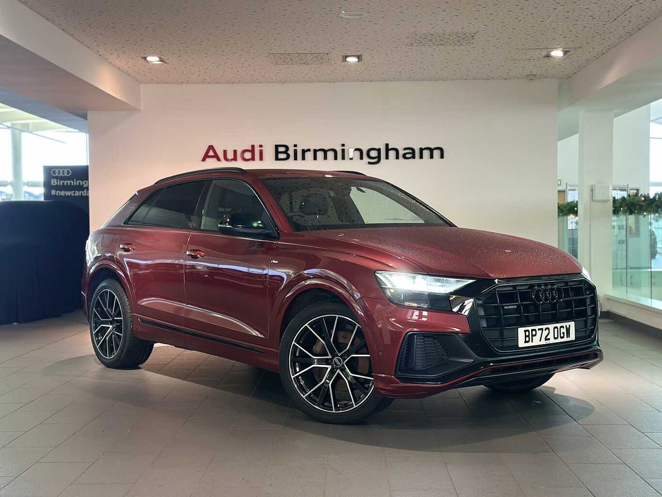 Main listing image - Audi Q8