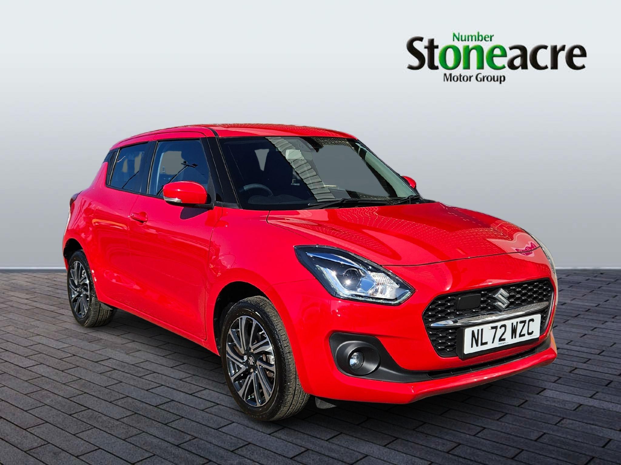 Main listing image - Suzuki Swift