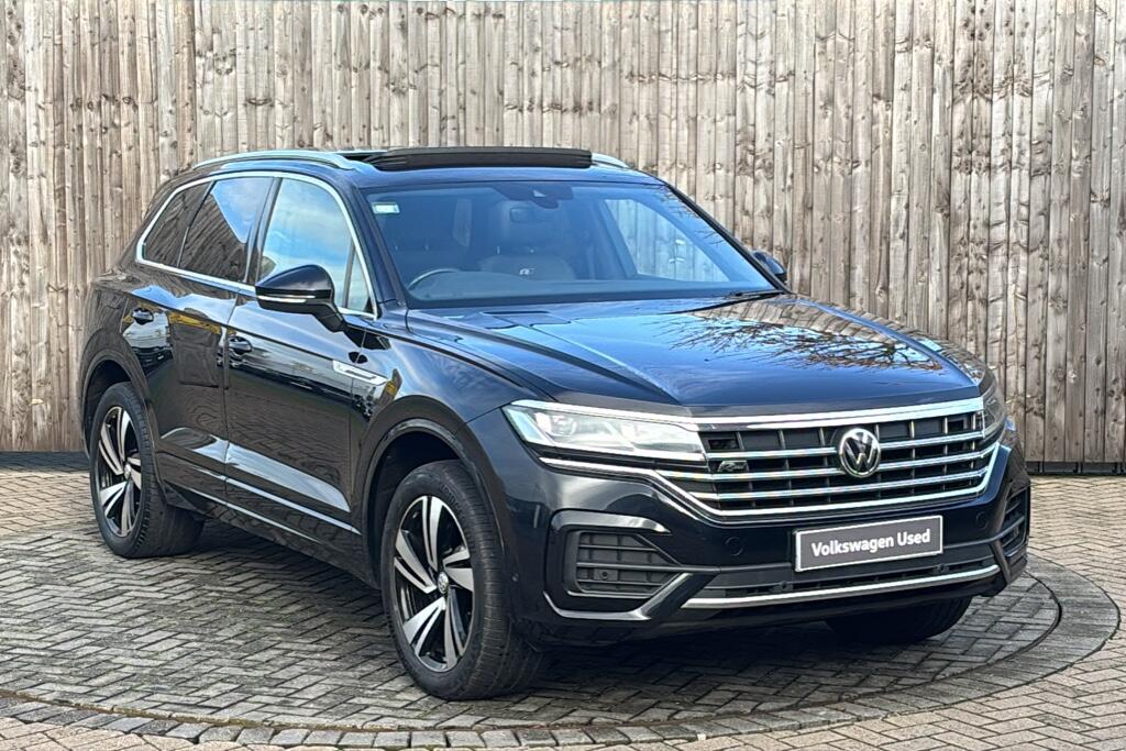 Main listing image - Volkswagen Touareg