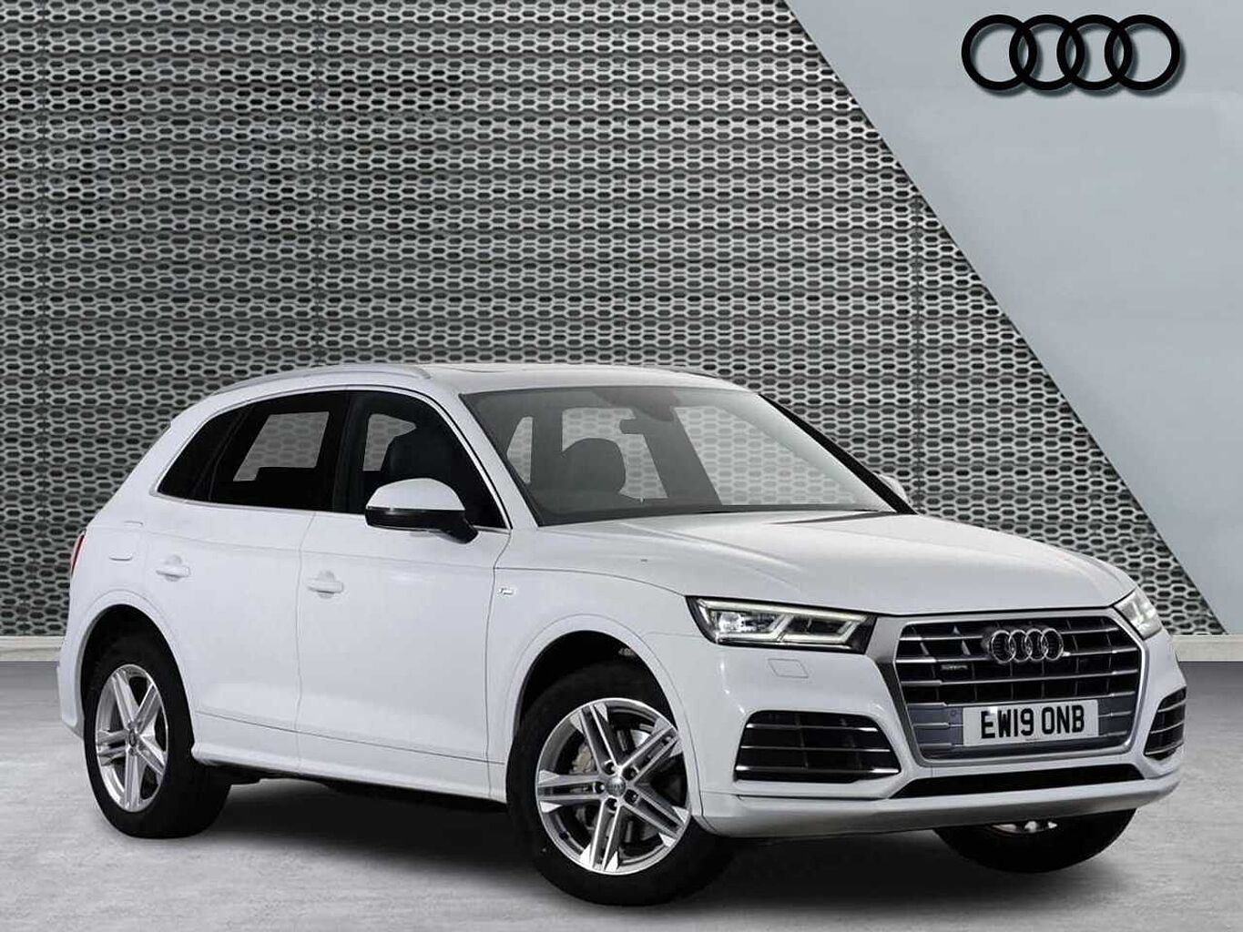Main listing image - Audi Q5