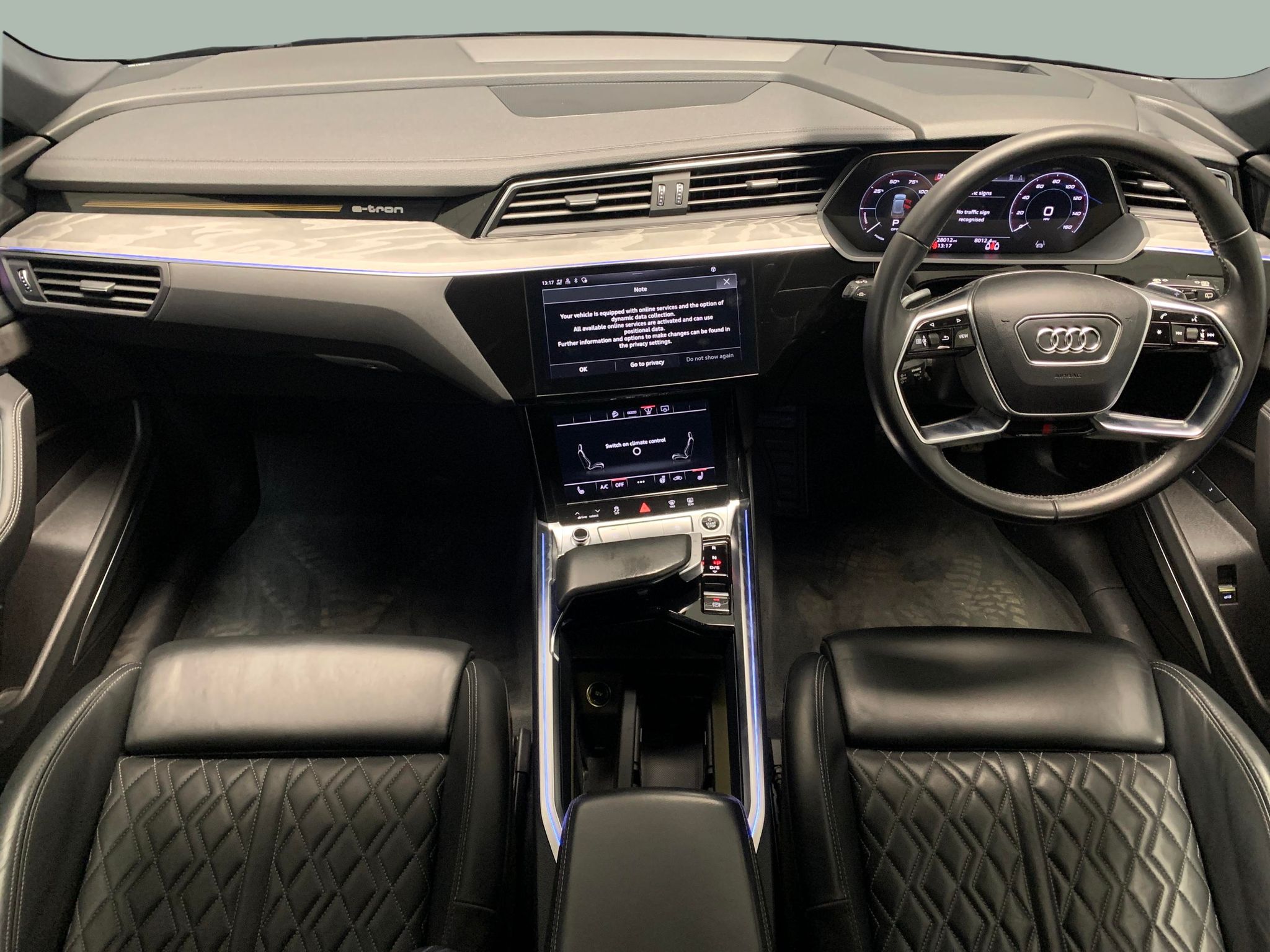 Main listing image - Audi e-tron