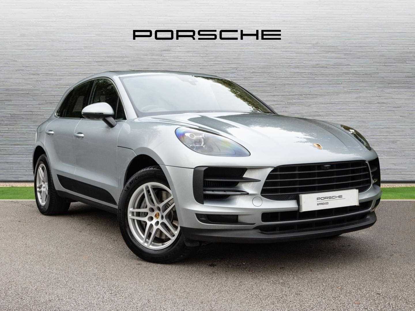 Main listing image - Porsche Macan