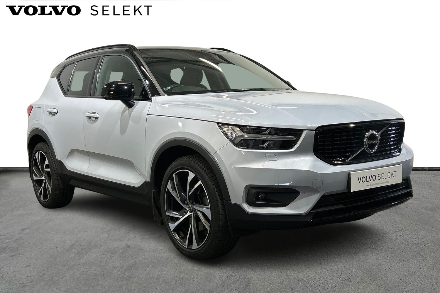 Main listing image - Volvo XC40